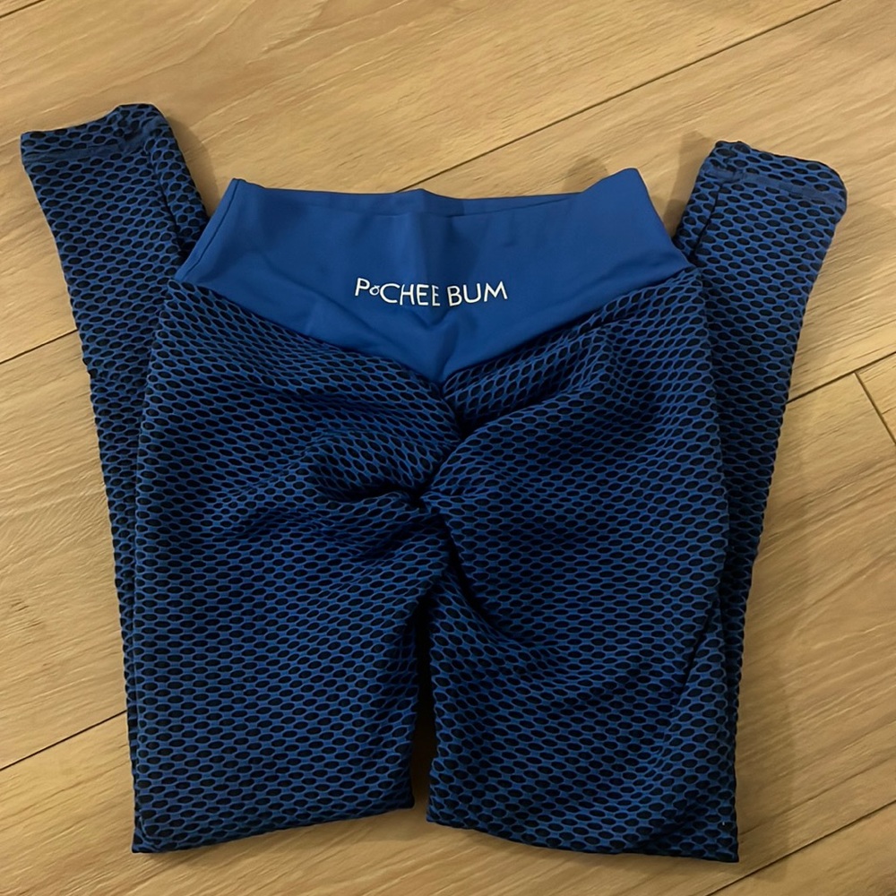 VIRAL TikTok Leggings (scrunch butt)